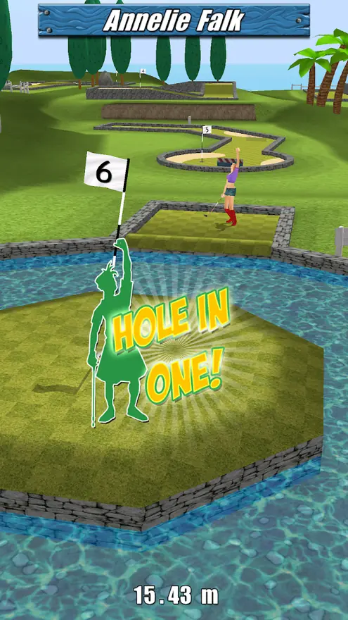 Buraco de minigolfe rodeado de água em My Golf 3D